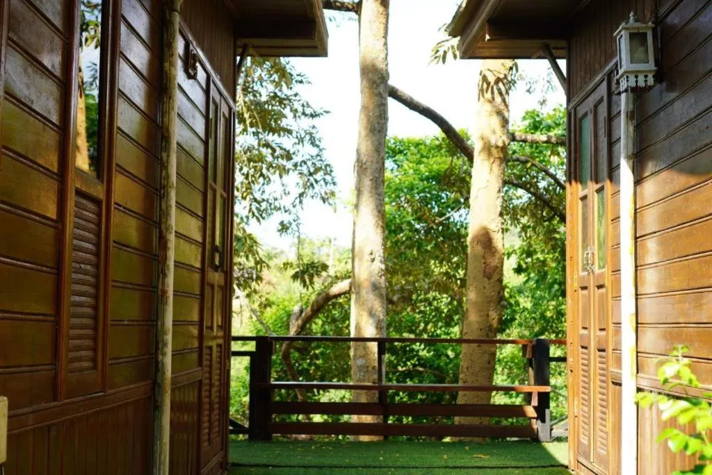 River View Resort At Chaewlan