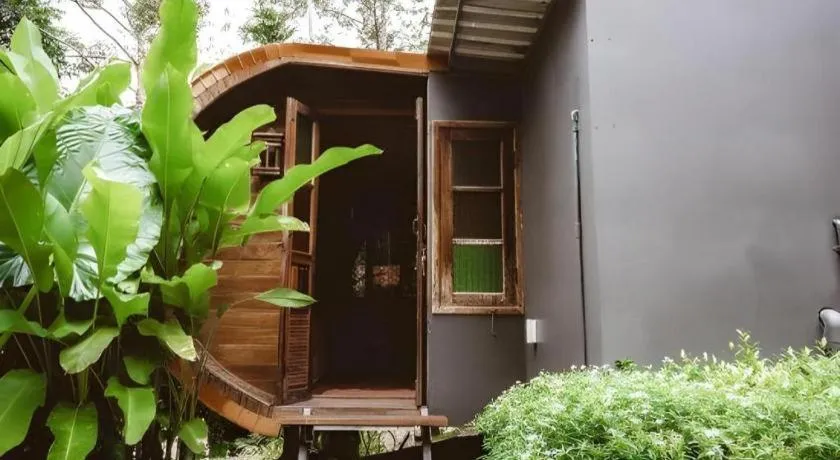 River View Resort At Chaewlan