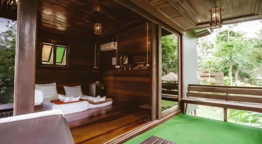 River View Resort At Chaewlan