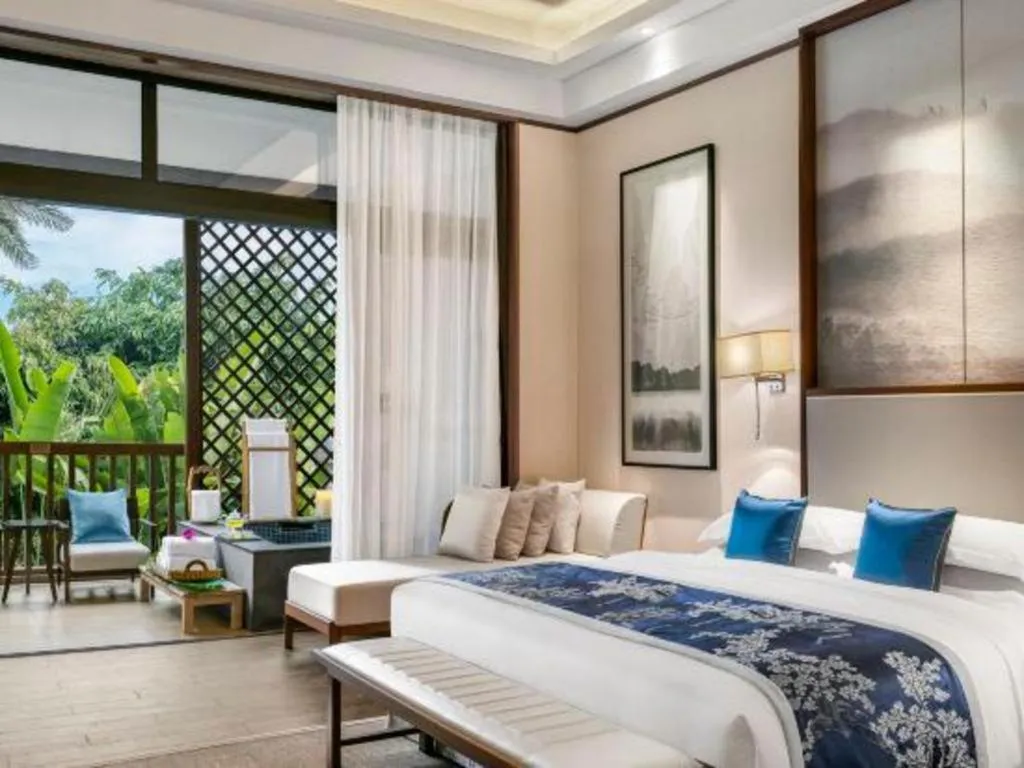 Bed in Country Garden Hot Spring Hotel Huizhou