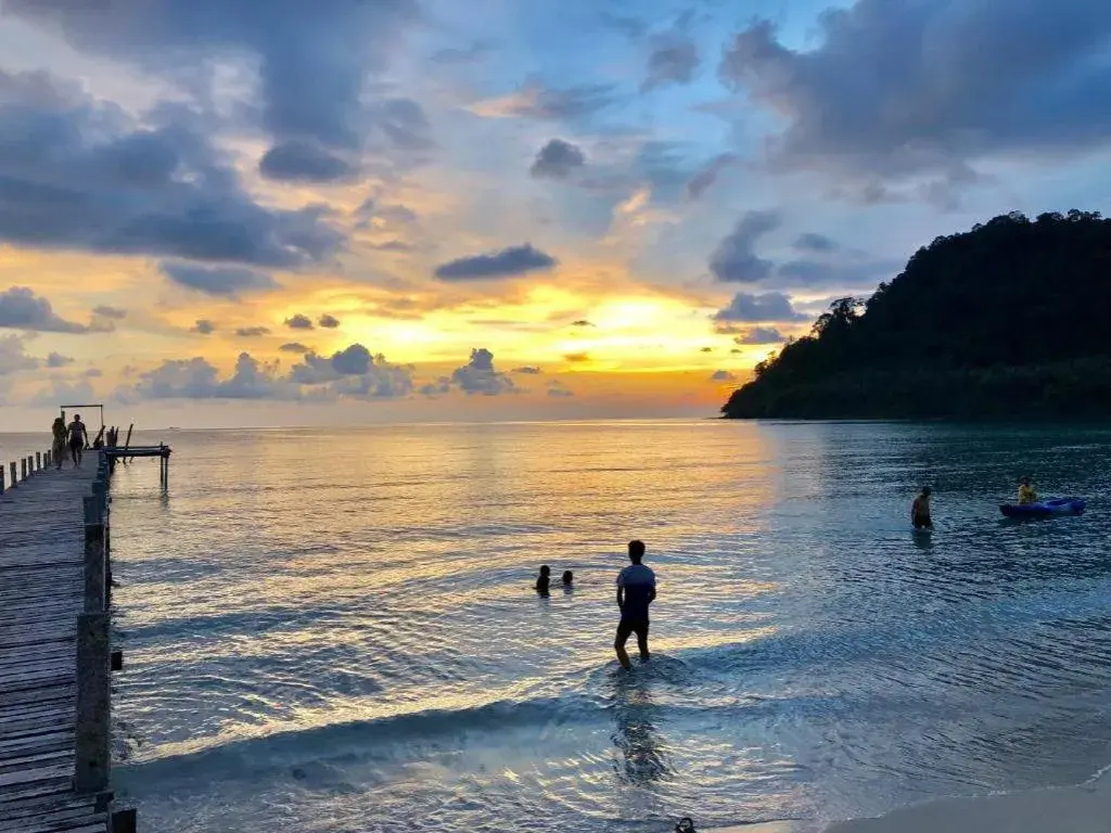 Ko Kut Ao Phrao Beach Resort Ko Kut Ao Phrao Beach Resort