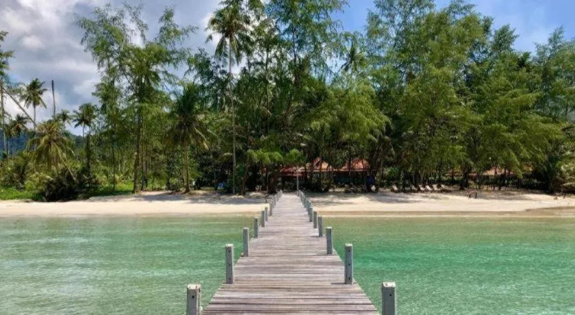 Ko Kut Ao Phrao Beach Resort