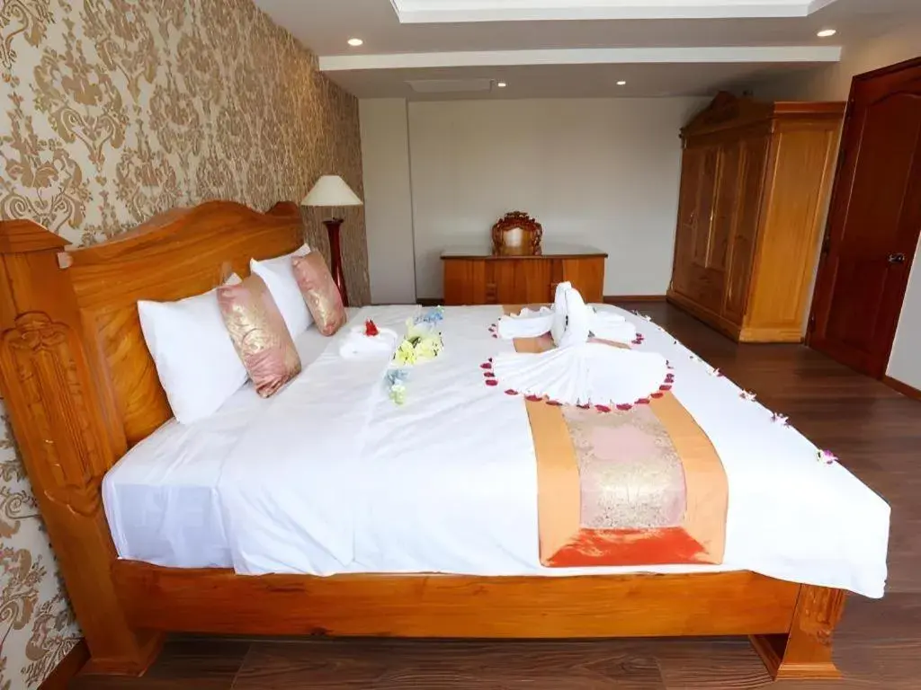 Bed in New Palace Bac Lieu Hotel Bed in New Palace Bac Lieu Hotel