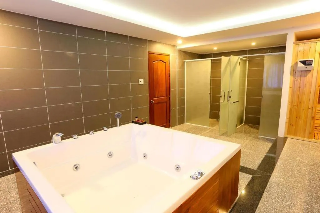 New Palace Bac Lieu Hotel