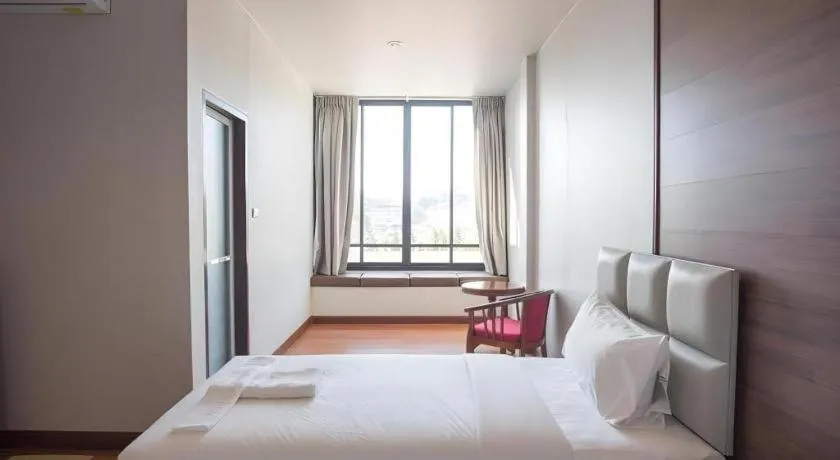 Bed in CHANTHABURI CENTER