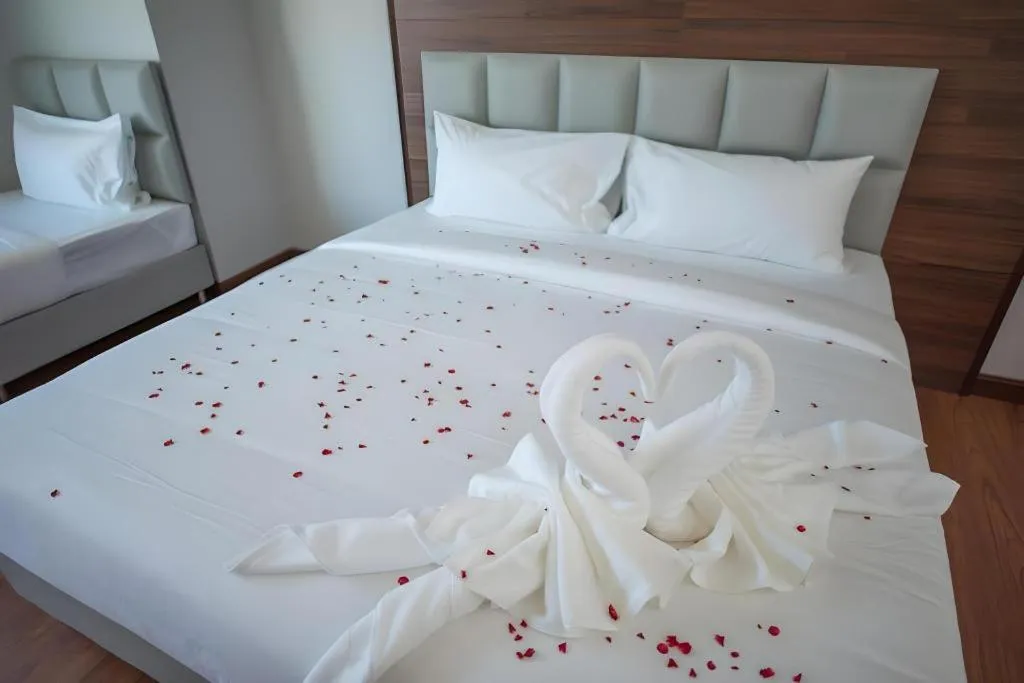 Bed in CHANTHABURI CENTER