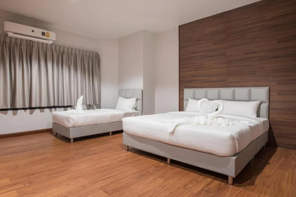 Bed in CHANTHABURI CENTER