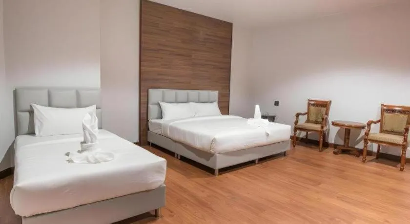 Bed in CHANTHABURI CENTER