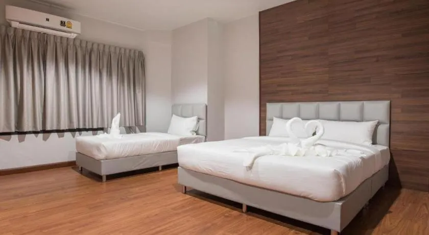 Bed in CHANTHABURI CENTER