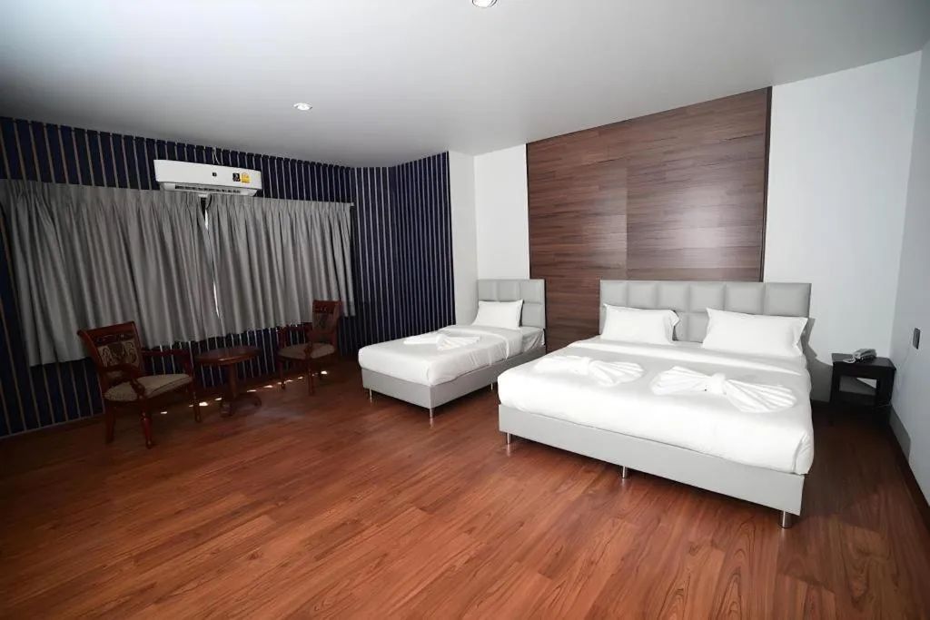 Bed in CHANTHABURI CENTER