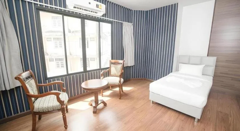 Bed in CHANTHABURI CENTER