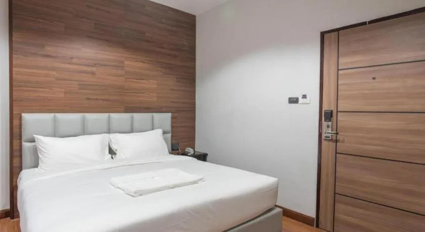 Bed in CHANTHABURI CENTER