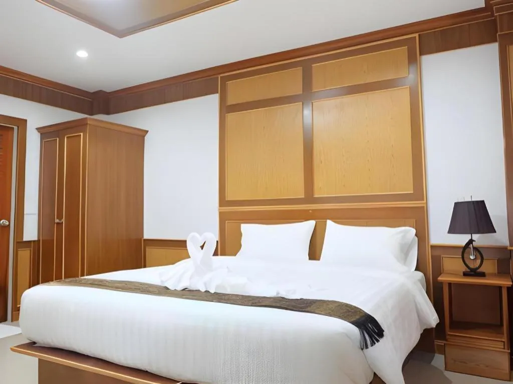 Bed in Thatphanom View Hotel Nakhon