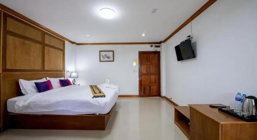 Bed in Thatphanom View Hotel Nakhon