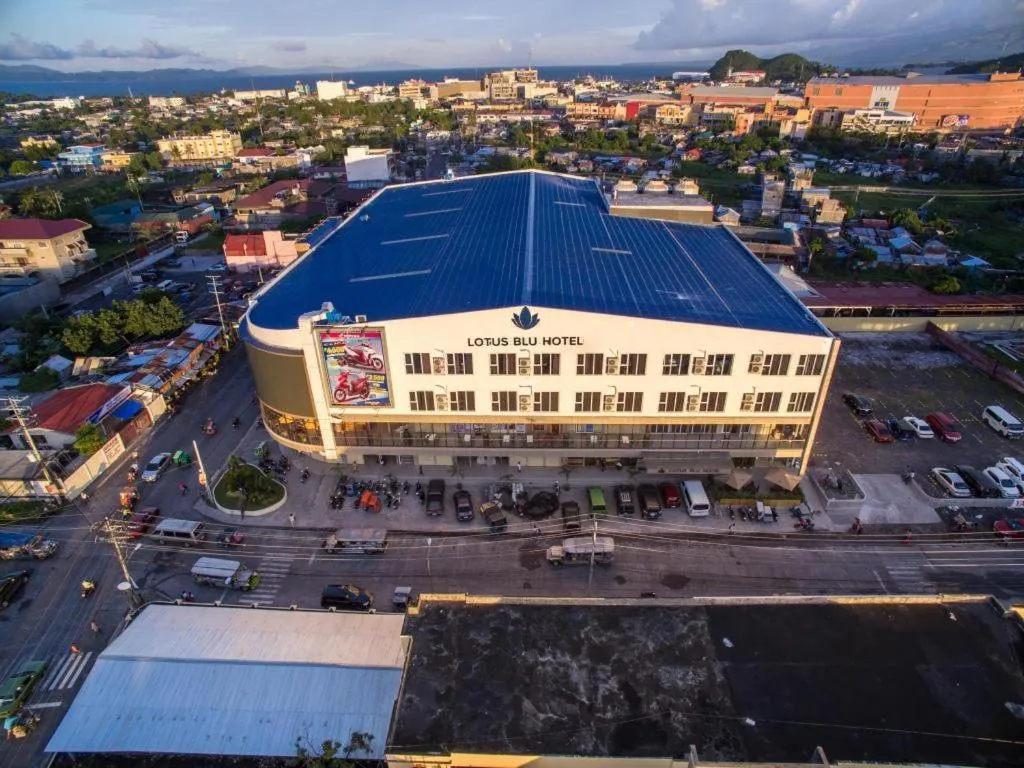 Lotus Blu Hotel