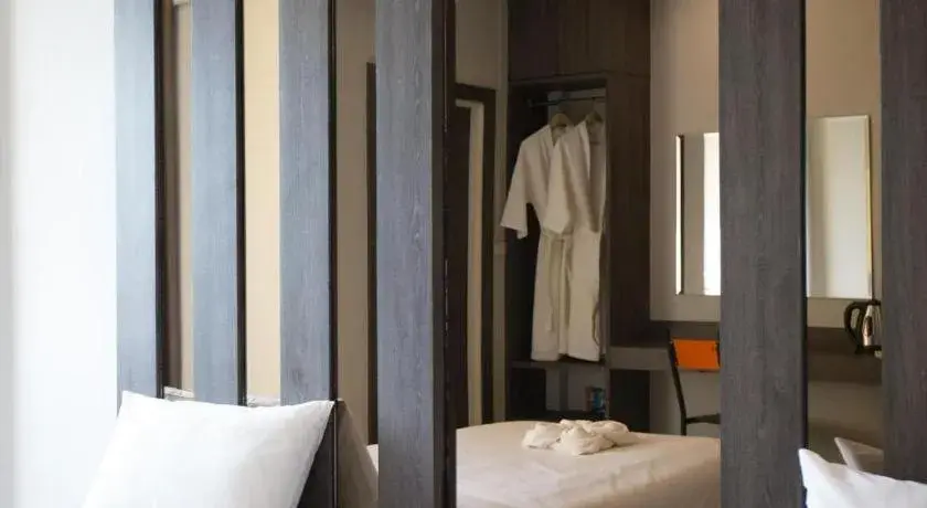 Bed in B2 Buriram Boutique and Budget Hotel Bed in B2 Buriram Boutique and Budget Hotel