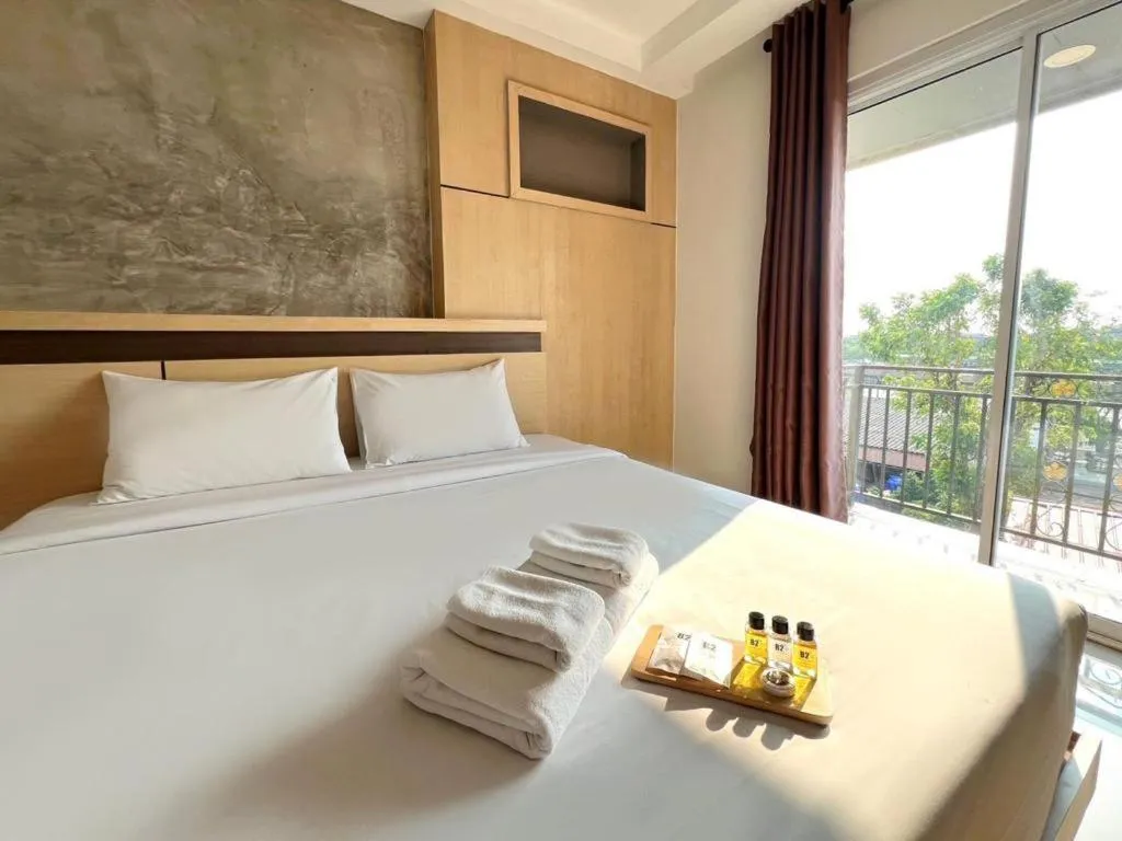 Bed in B2 Buriram Boutique and Budget Hotel