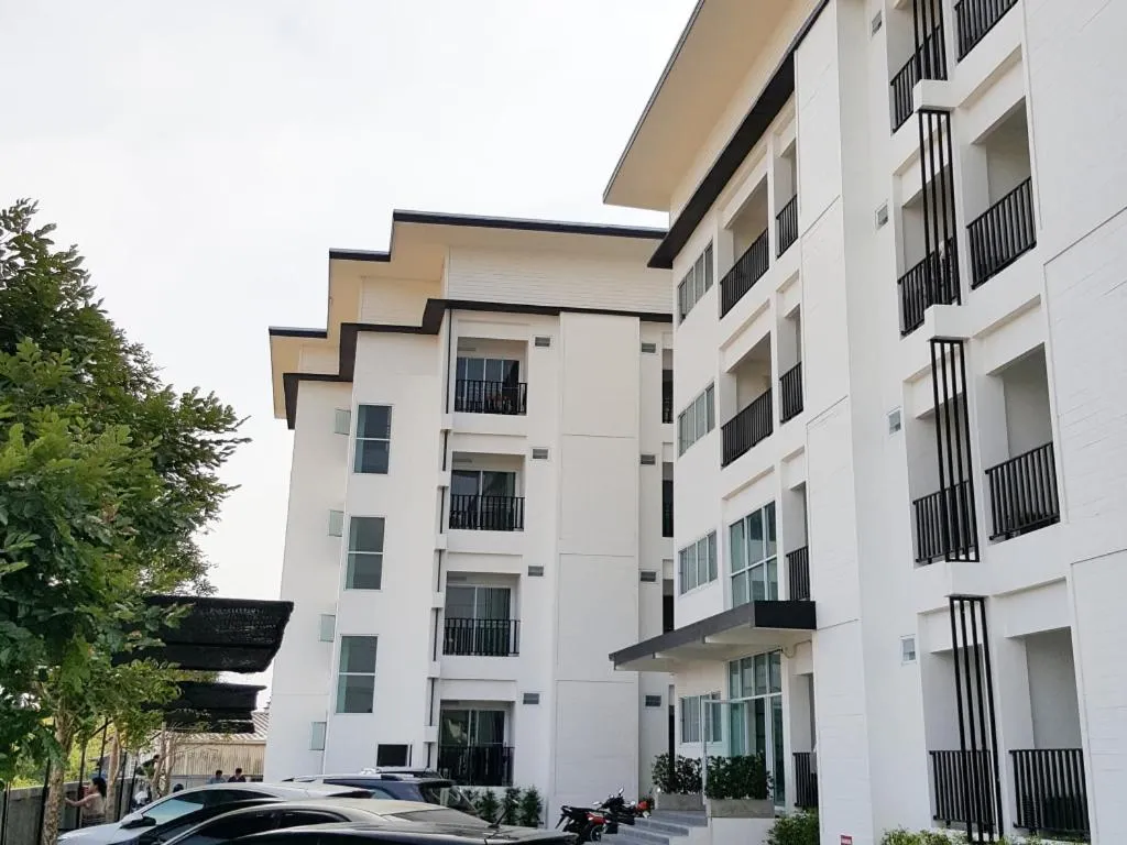 B2 Korat Boutique and Budget Hotel