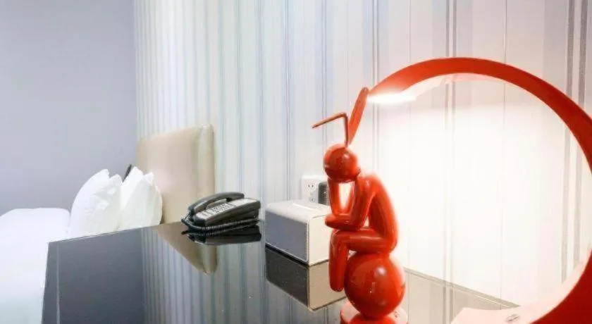 J Hotel Guangzhou University Town