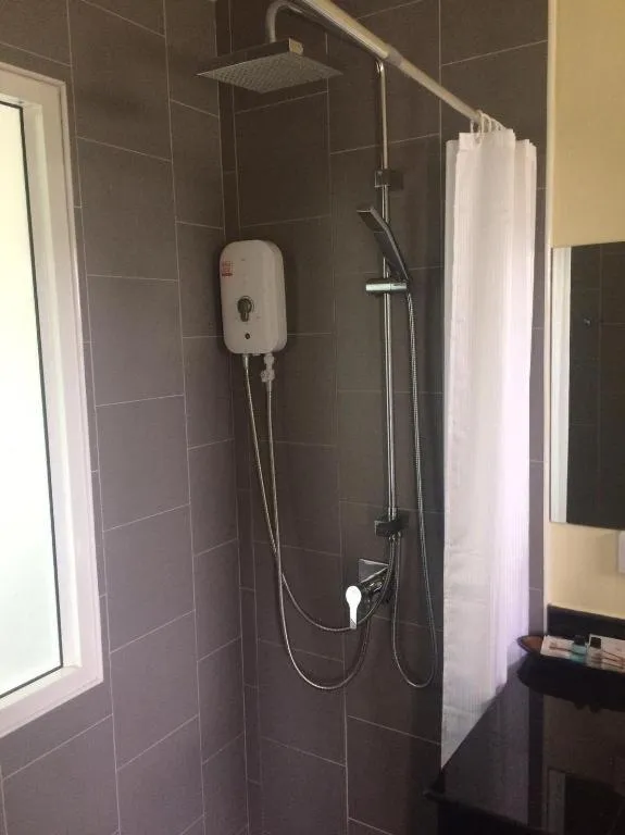 Tipparika Riverview Hotel