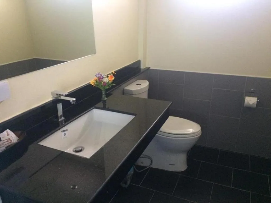 Tipparika Riverview Hotel - Adult only