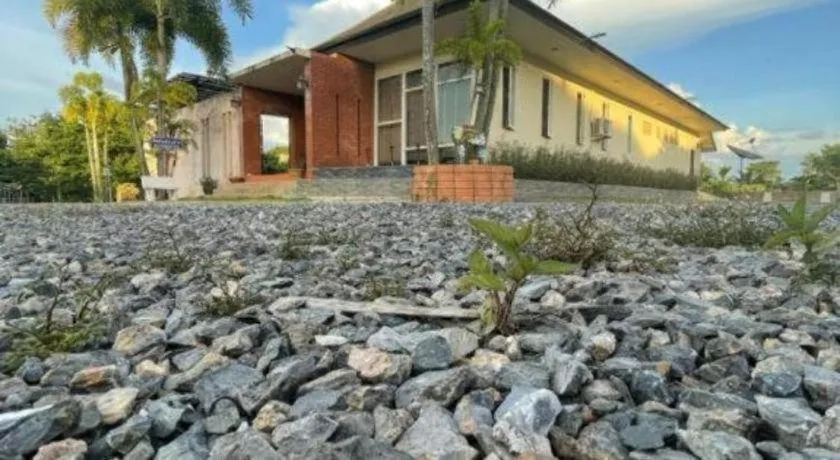 Tipparika Riverview Hotel - Adult only