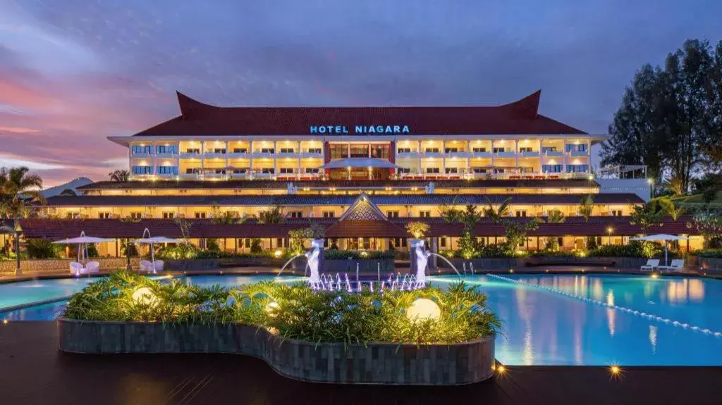 Hotel Niagara Parapat Hotel Niagara Parapat