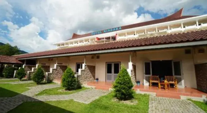 Hotel Niagara Parapat Hotel Niagara Parapat