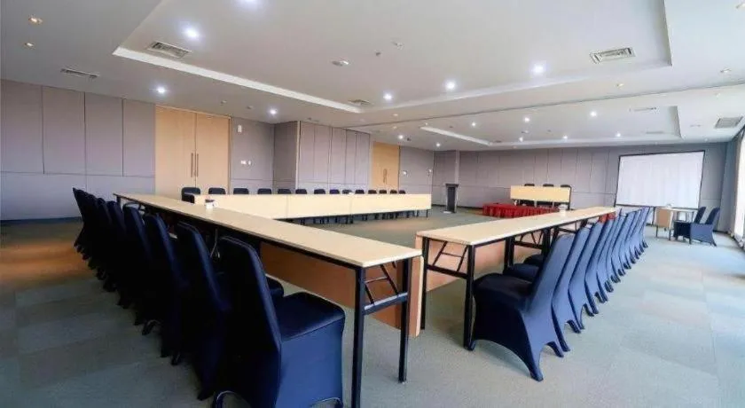 Hotel Dafam Pacific Caesar