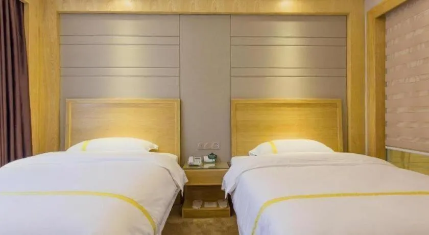 Bed in Mao Hua hotel