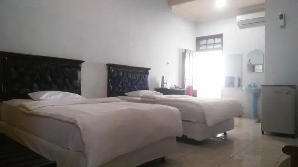 Bed in Avicenna Hotel Bed in Avicenna Hotel