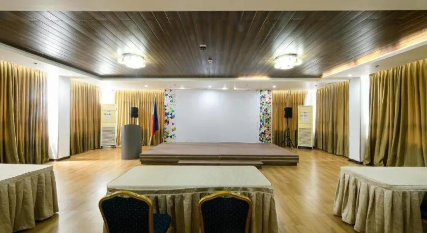 Bed in Eighty Eight Hotel