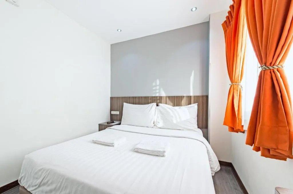 Bed in Eighty Eight Hotel