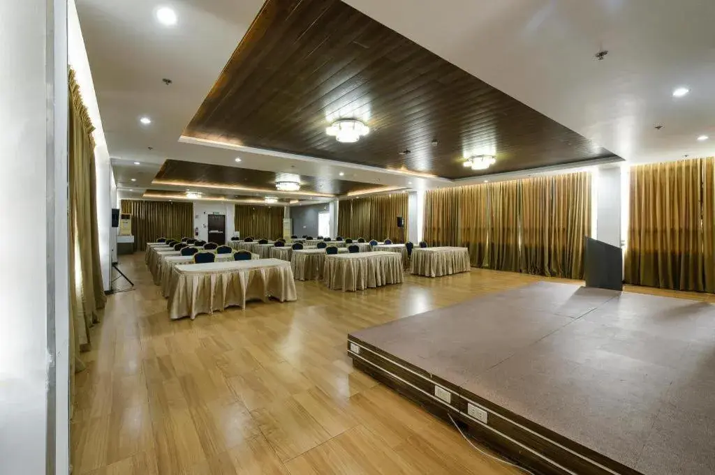 Eighty Eight Hotel Eighty Eight Hotel