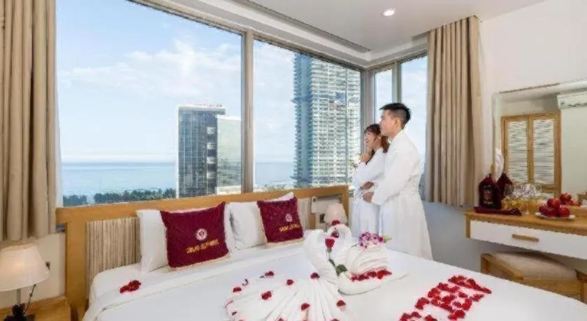 Bed in Grand Jeep Hotel Danang