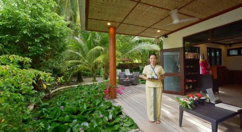 Angaga Island Resort and Spa