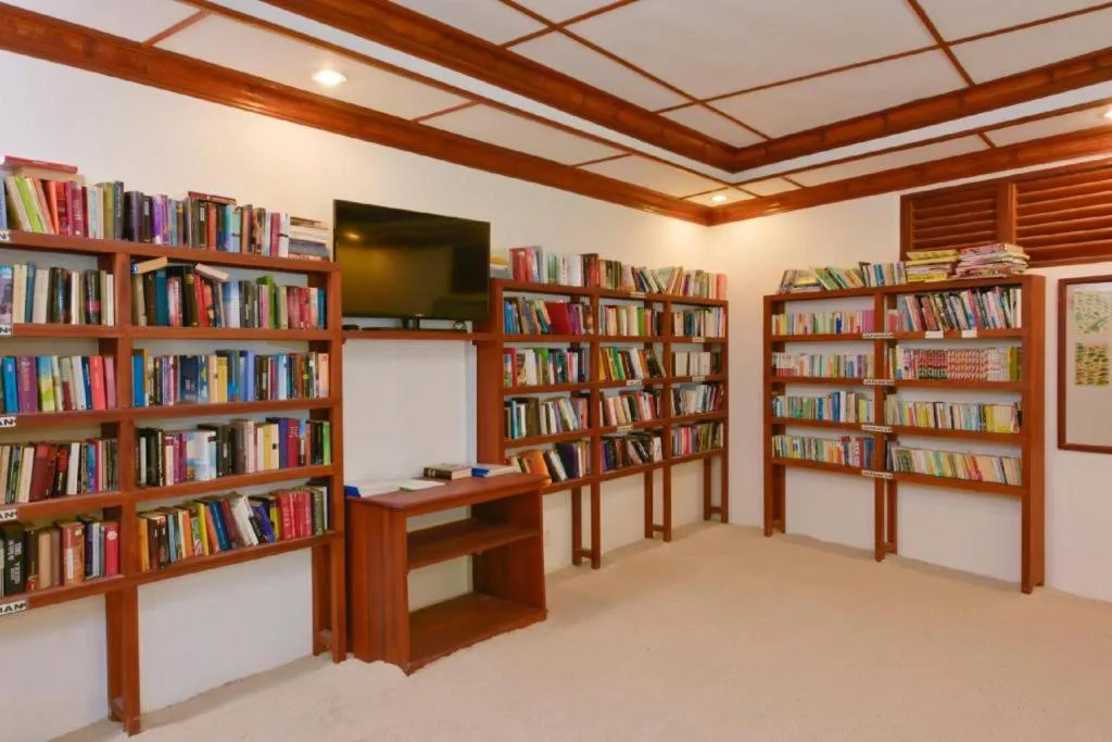 Angaga Island Resort and Spa