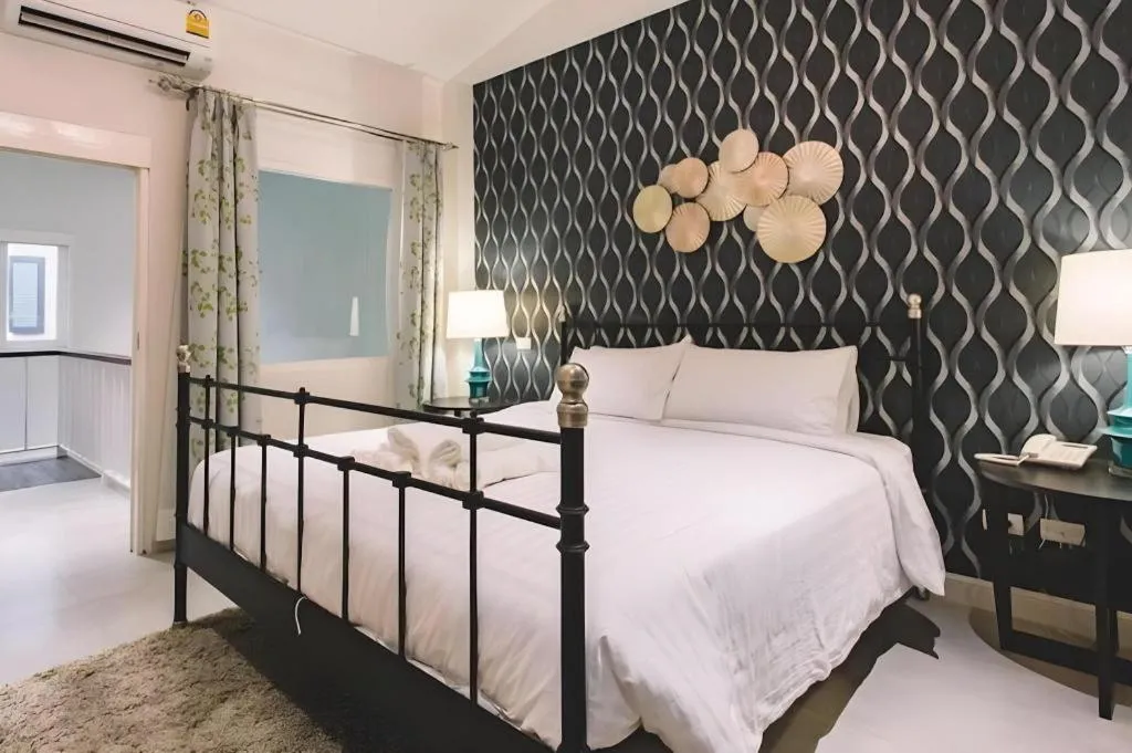 Bed in Verona Boutique Hotel - The Verona Co., Ltd