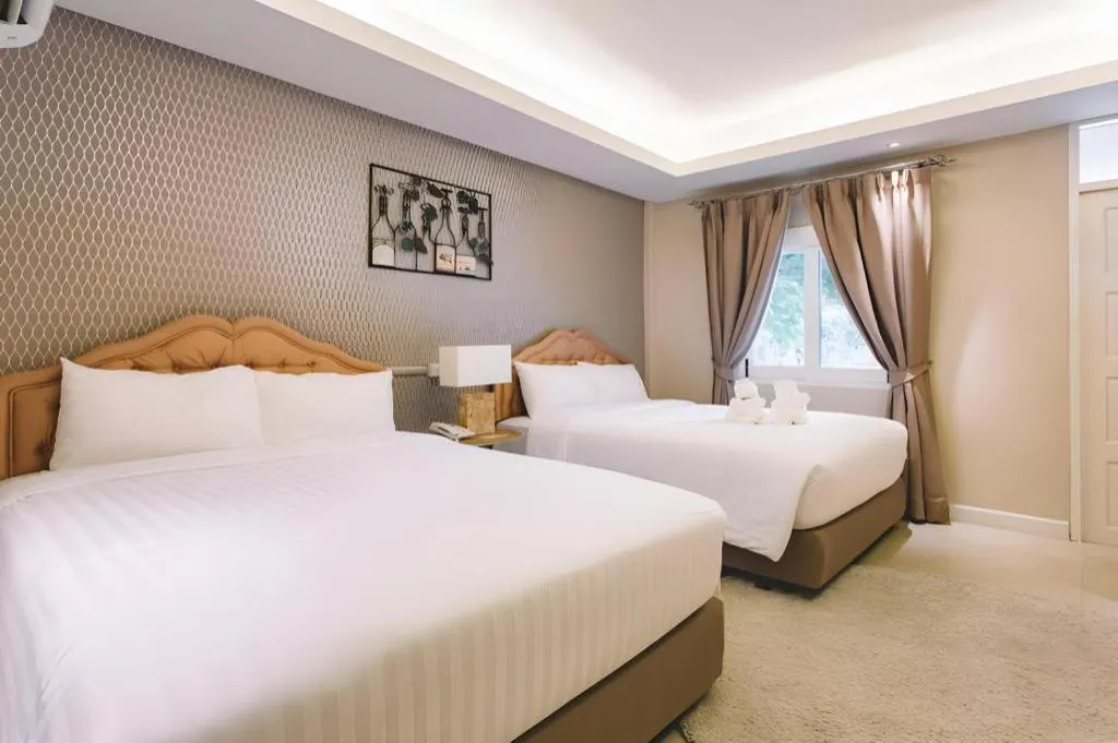 Bed in Verona Boutique Hotel - The Verona Co., Ltd