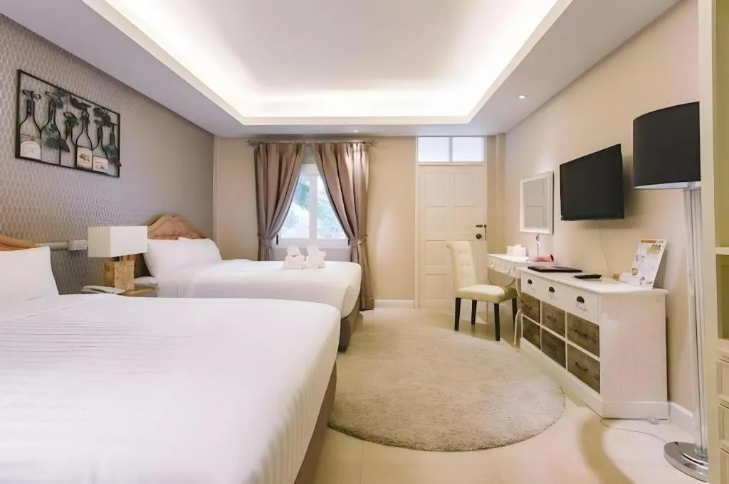 Bed in Verona Boutique Hotel - The Verona Co., Ltd