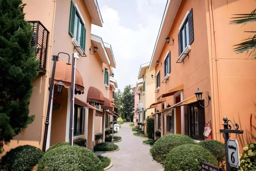 Verona Boutique Hotel - The Verona Co., Ltd