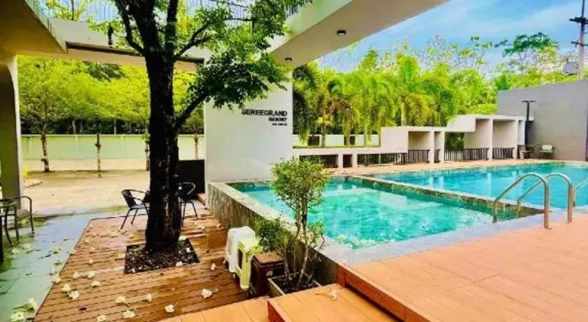 Seree Grand Resort Seree Grand Resort