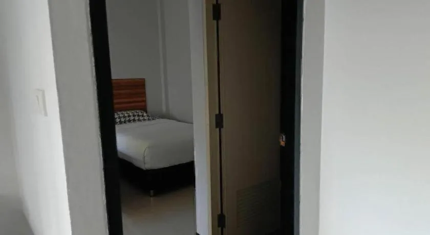 Bed in Nangrong garden home