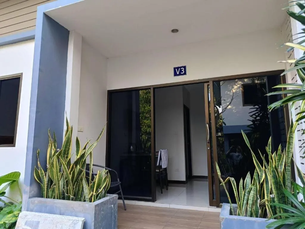 Nangrong garden home