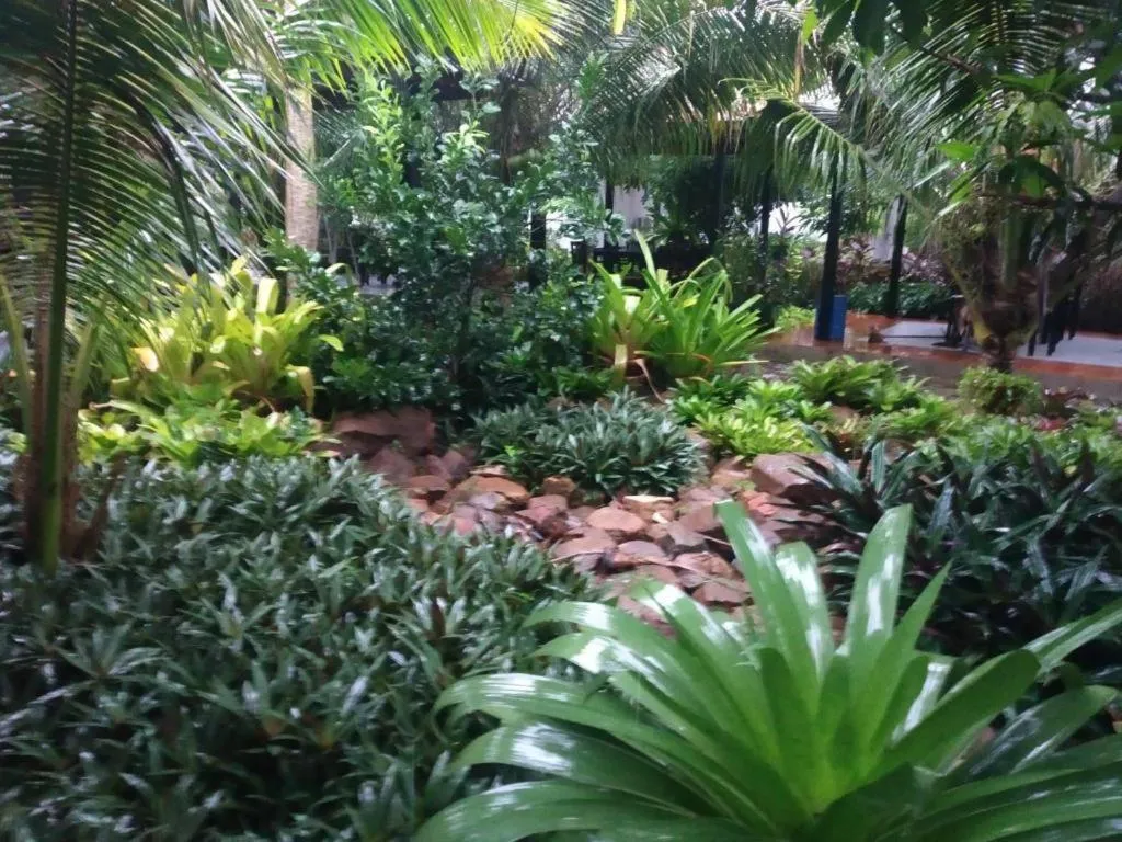 Nangrong garden home