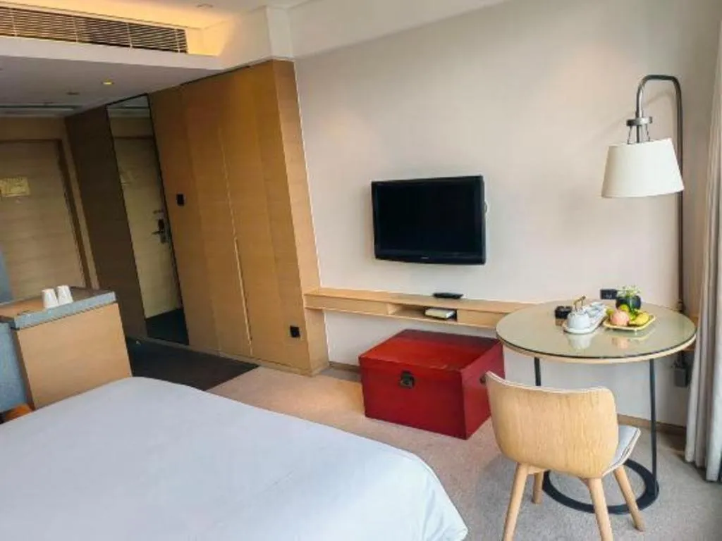 Bed in New Century Kylie Hotel Ningbo