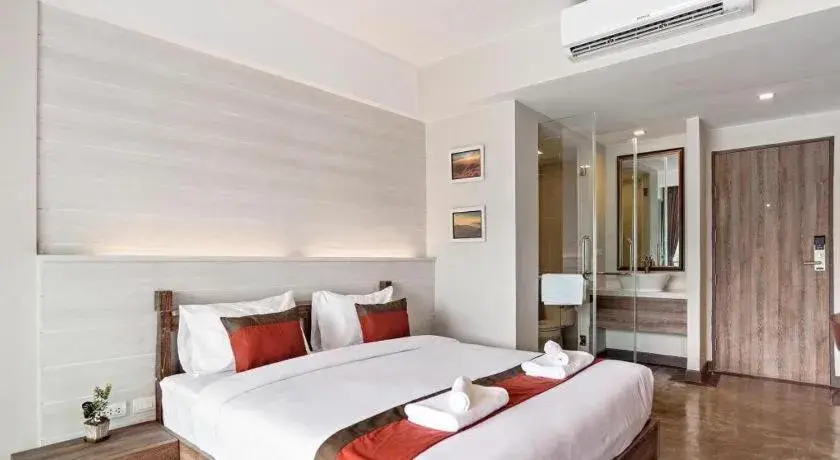 Bed in B2 Mae Hong Son Premier Hotel Bed in B2 Mae Hong Son Premier Hotel