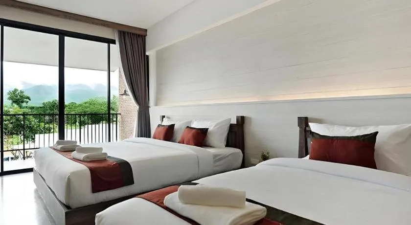 Bed in B2 Mae Hong Son Premier Hotel