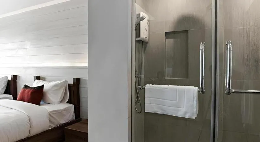 Bed in B2 Mae Hong Son Premier Hotel