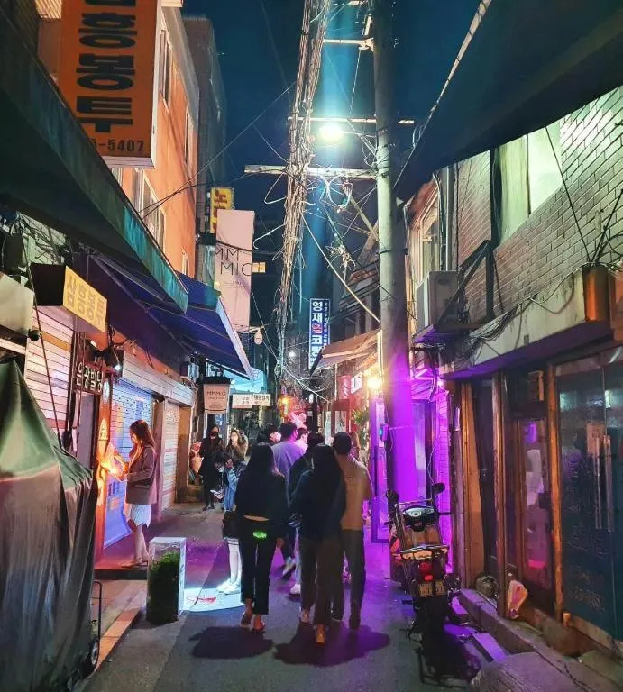 Mmmio II Design Residence Myeongdong